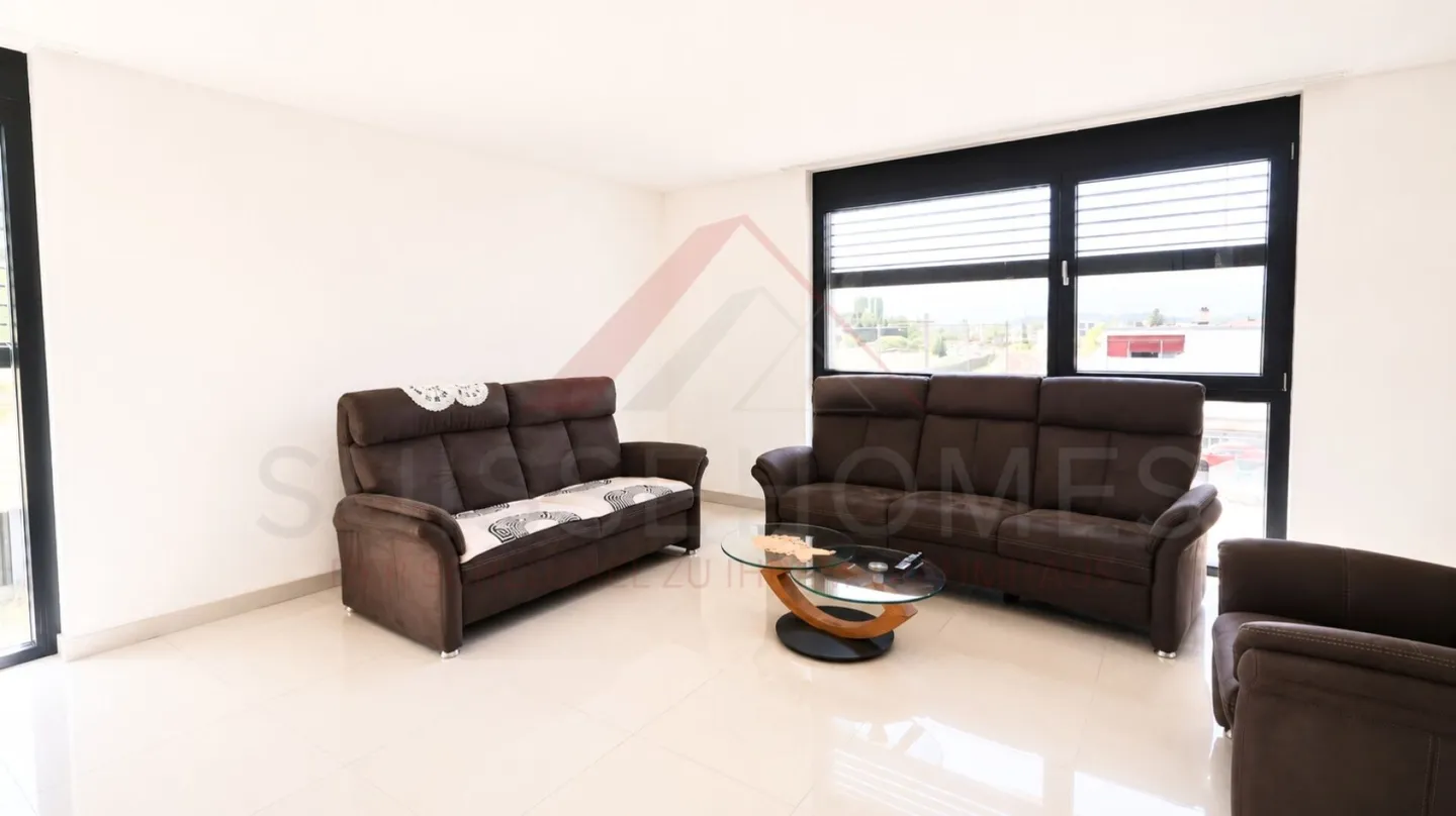 150 m² di superficie abitabile | Luminoso appartamento di 4,5 stanze con 2 balconi e ascensore - Foto 5 di 22