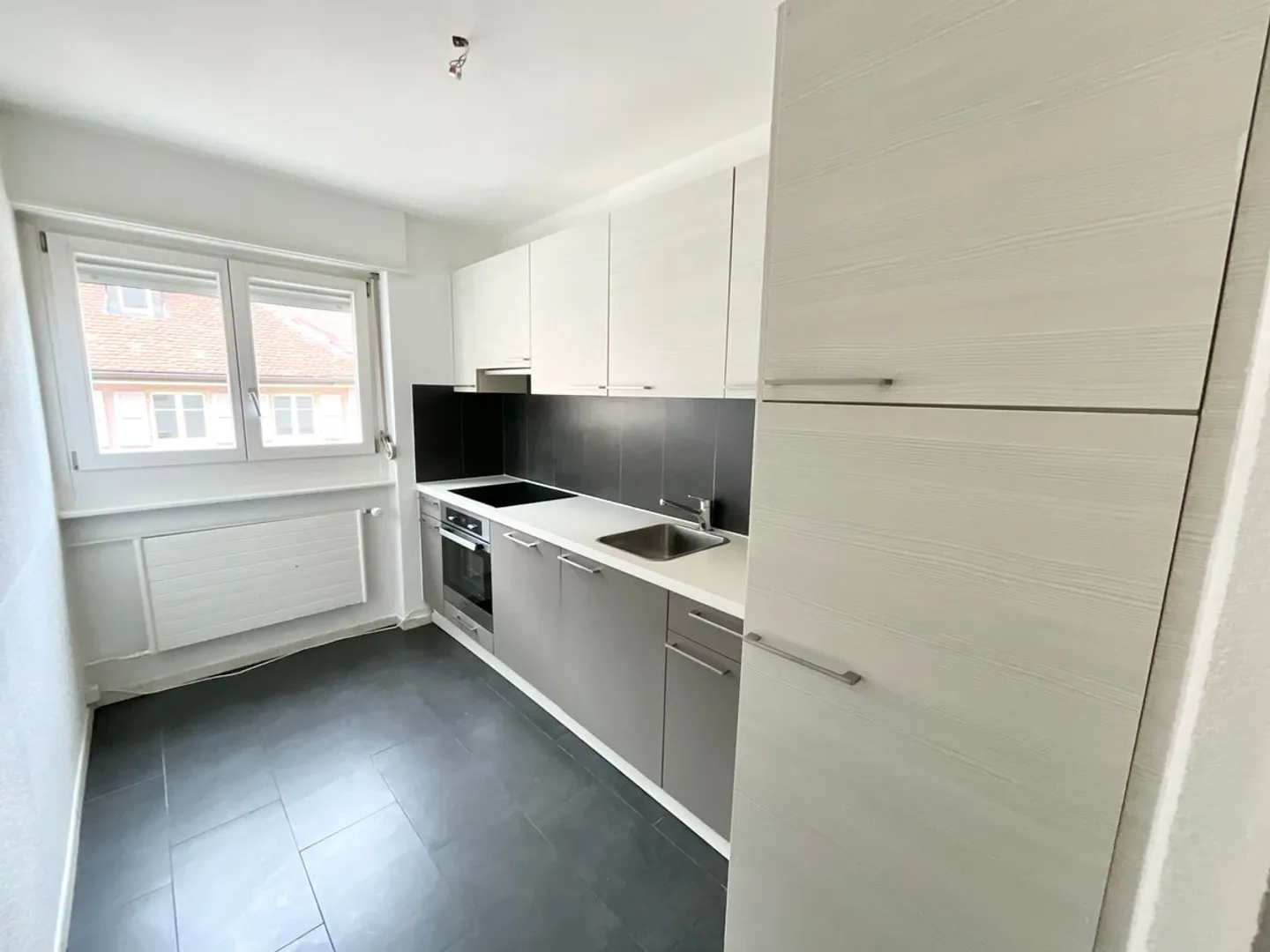 Vier-Zimmer-Wohnung mit großer Südterrasse - Foto 1 von 10