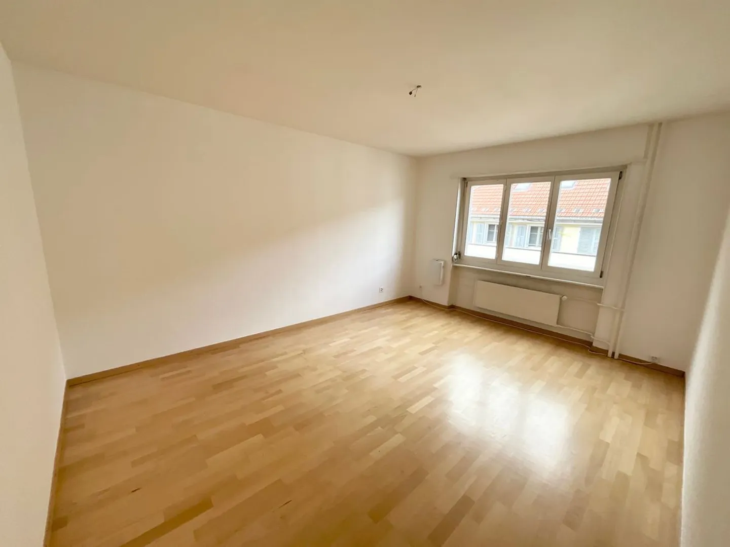 Vier-Zimmer-Wohnung mit großer Südterrasse - Foto 4 von 10