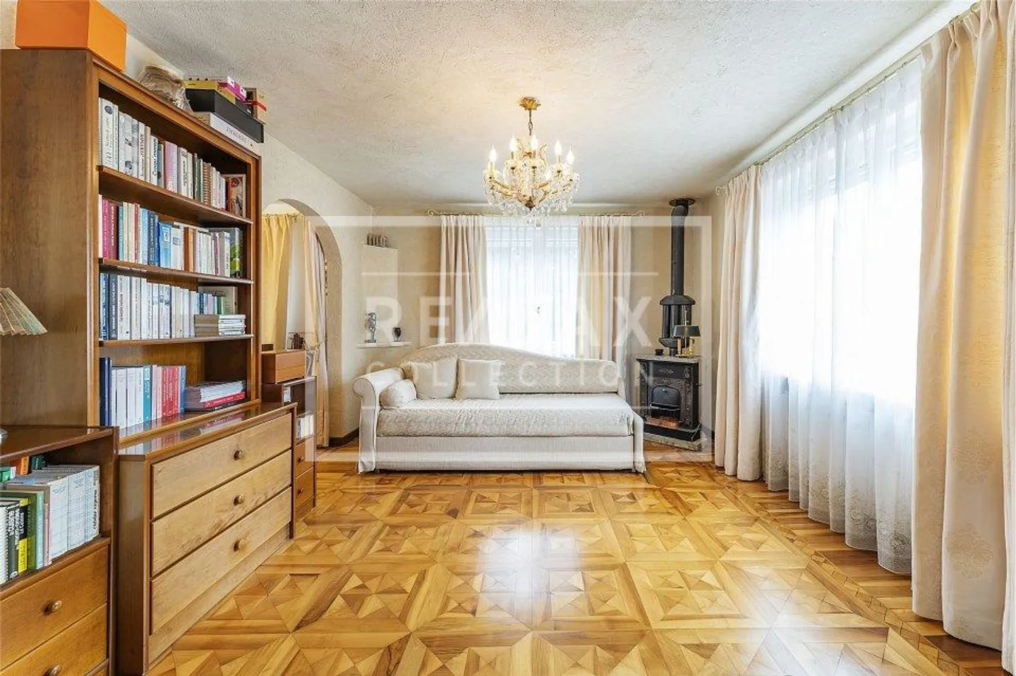 Luxurious Villa Near Lausanne - Photo 10 of 13