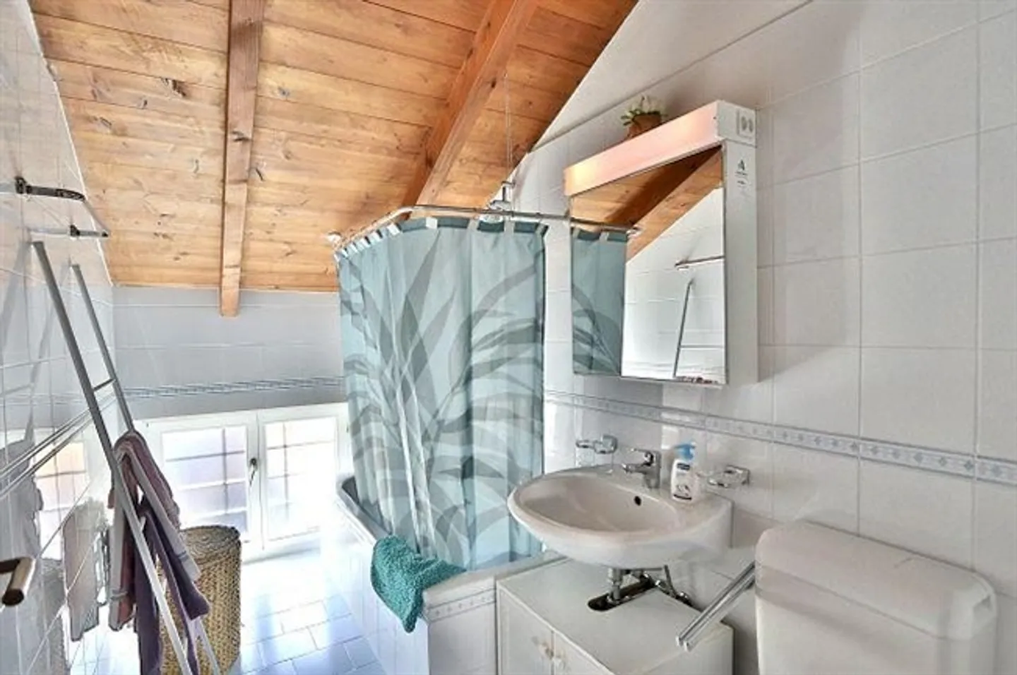 Appartement de 3 1/2 pièces avec jardin dans un endroit très calme et central avec ambiance chaleureuse - Photo 7 sur 20