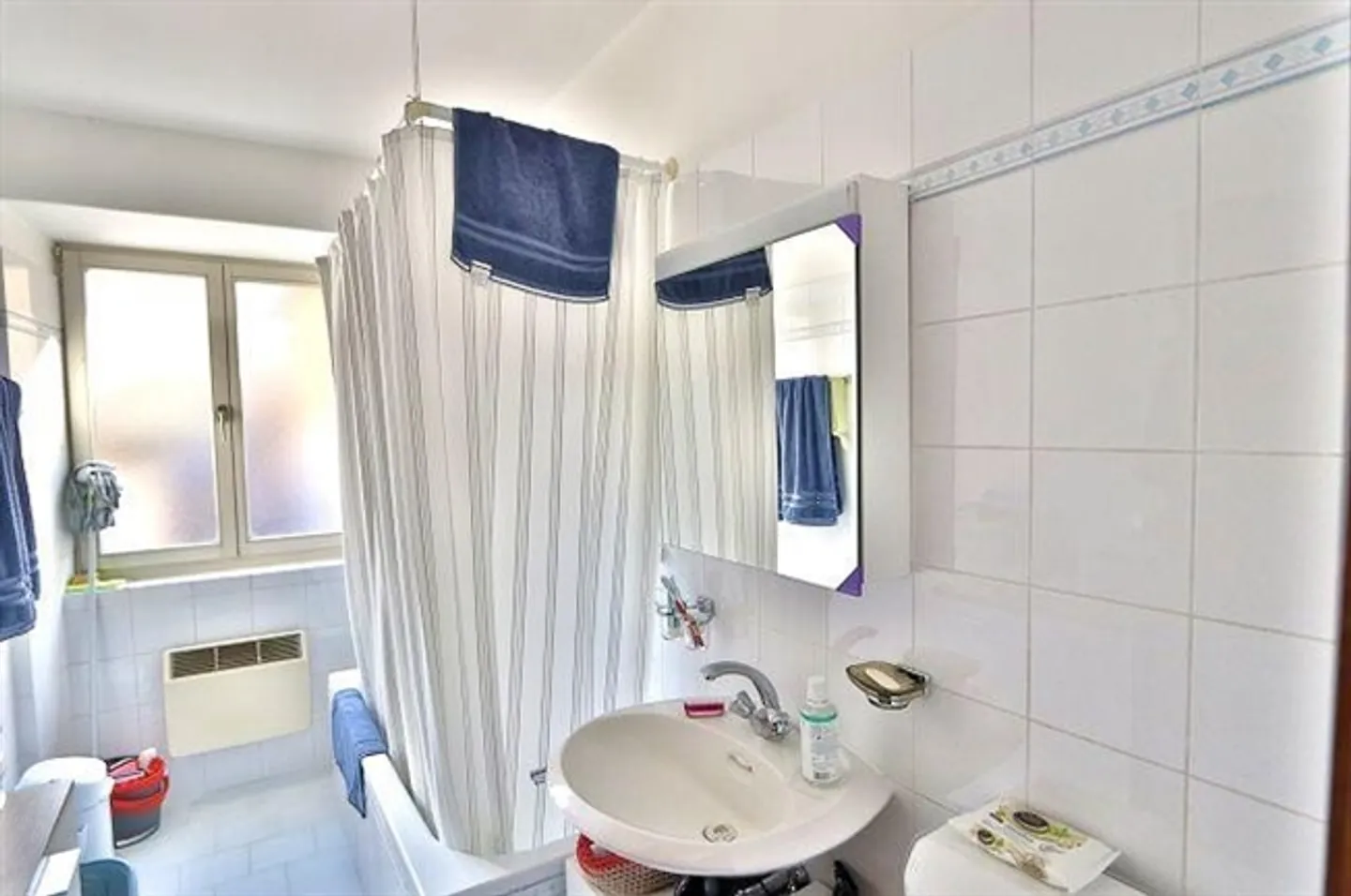 Appartement de 3 1/2 pièces avec jardin dans un endroit très calme et central avec ambiance chaleureuse - Photo 18 sur 20