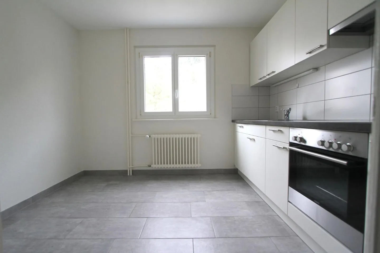 4.5-Zimmer-Wohnung mit Balkon - Foto 1 von 7