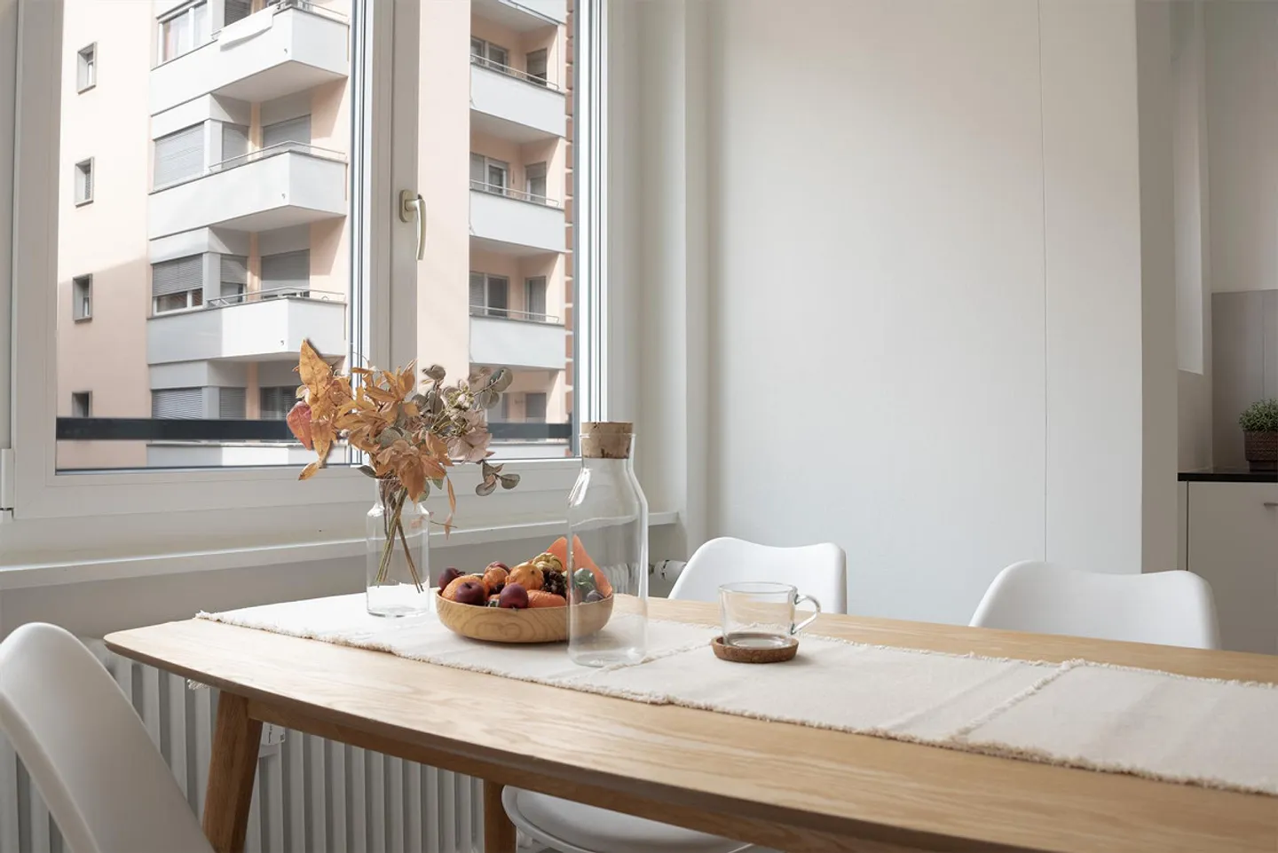 RENTING IN A RECENTLY RENOVATED BUILDING - Photo 3 of 13
