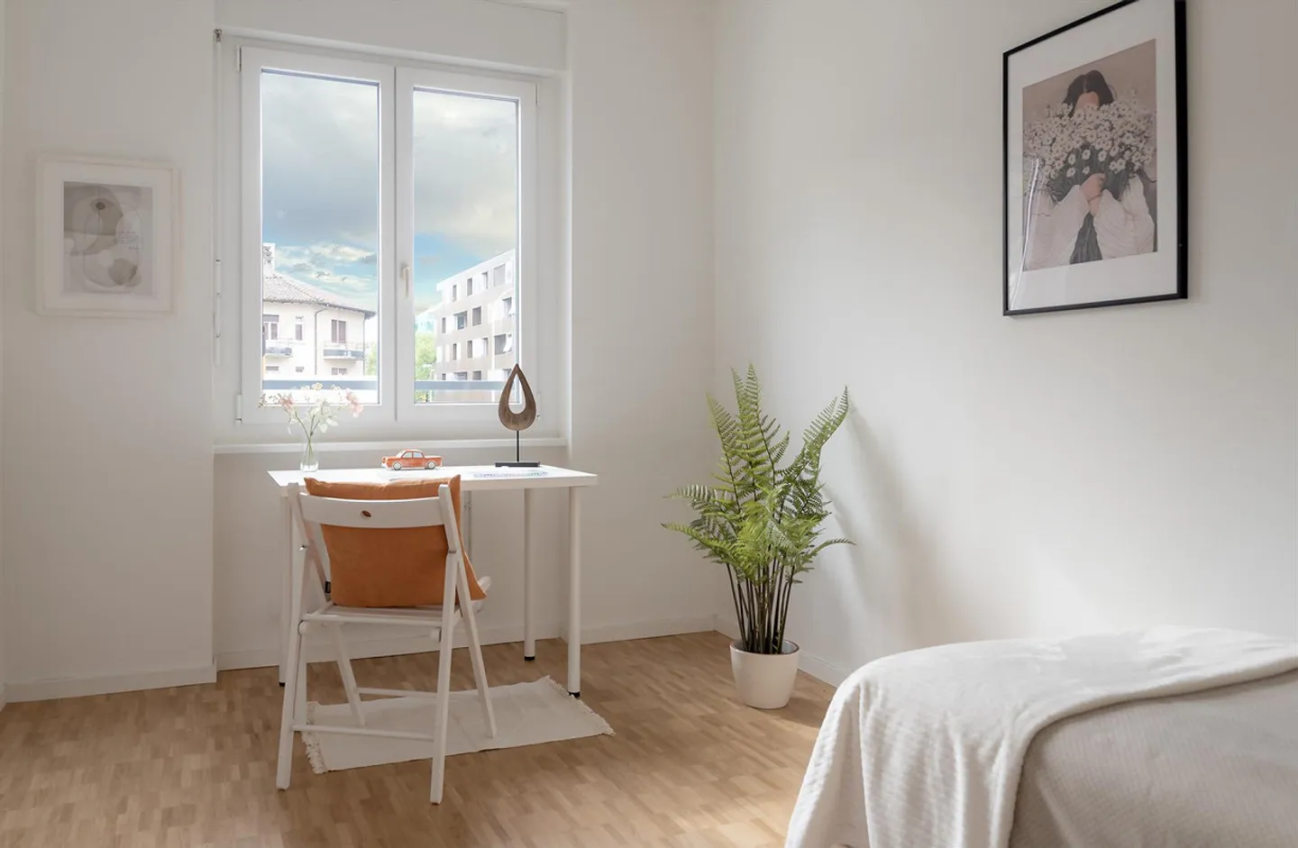 RENTING IN A RECENTLY RENOVATED BUILDING - Photo 11 of 13