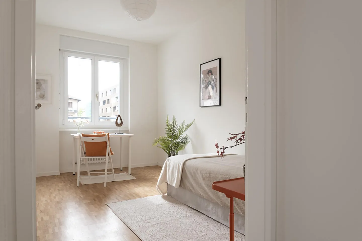 RENTING IN A RECENTLY RENOVATED BUILDING - Photo 12 of 13