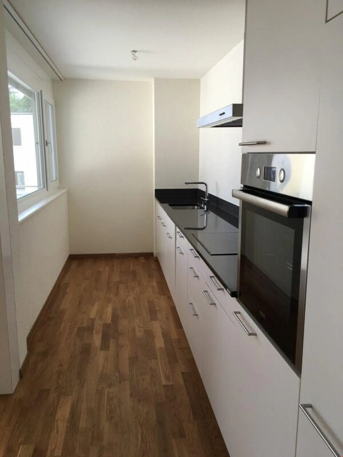 Geräumige Wohnung mit modernem Ausbau - Foto 2 von 7