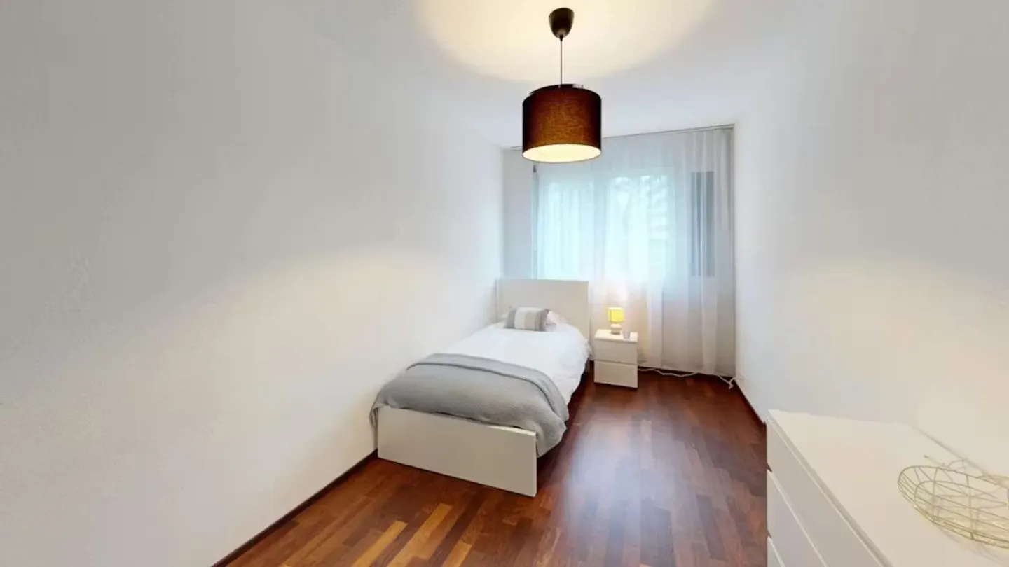 Charming Chalet Retreat - Photo 9 of 10