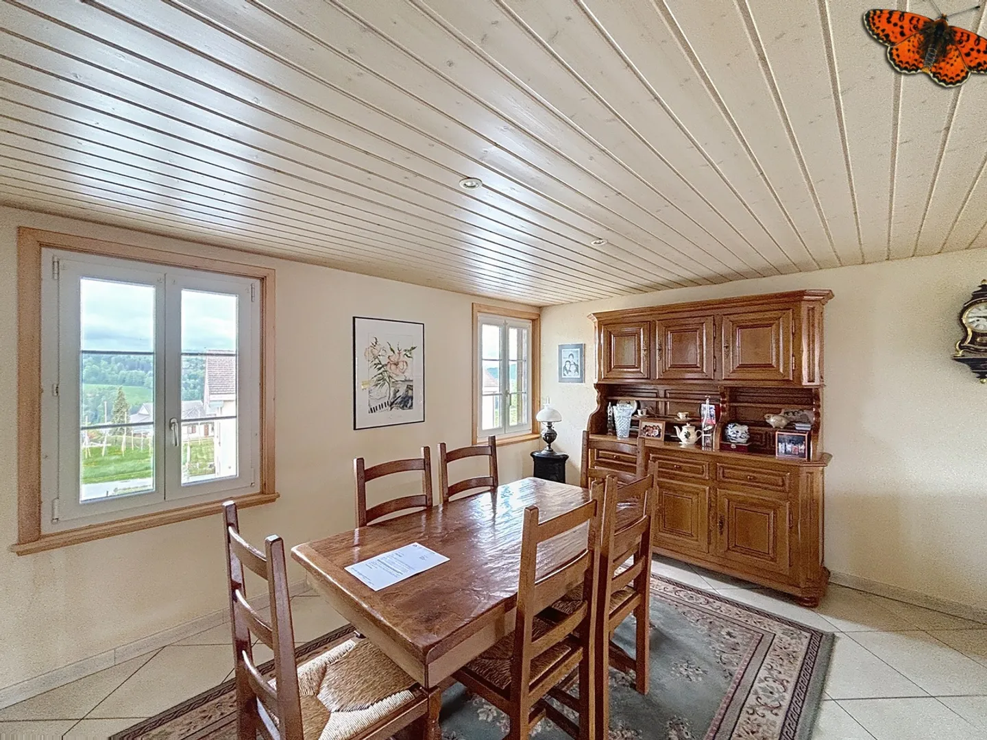 Charming semi-detached house on large plot in the heart of St-Martin - Photo 4 of 11