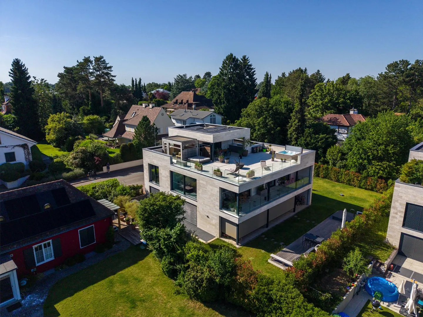 Oasis de bien-être avec une spectaculaire terrasse sur le toit panoramique - Photo 1 sur 14