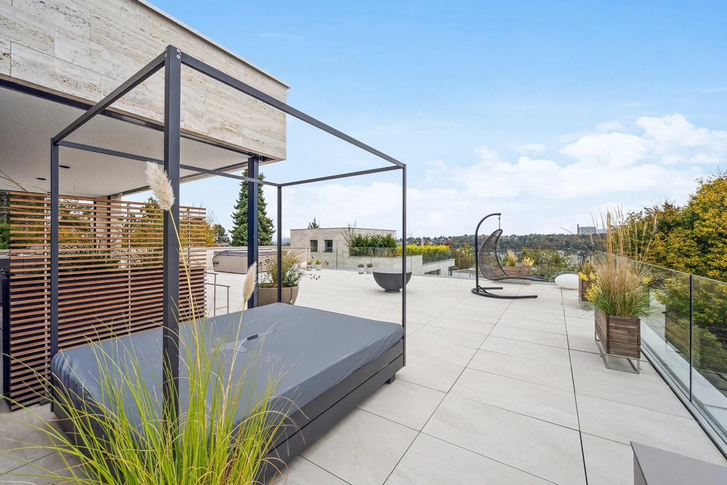Oasis de bien-être avec une spectaculaire terrasse sur le toit panoramique - Photo 8 sur 14
