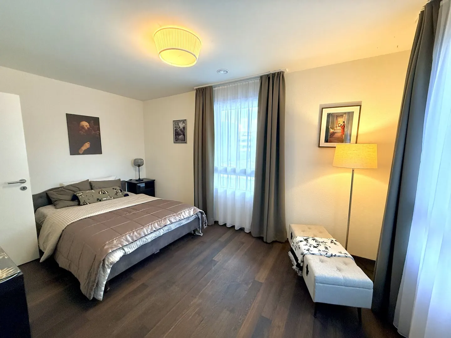 Vie élégante sur deux niveaux avec jardin privé - Photo 12 sur 16