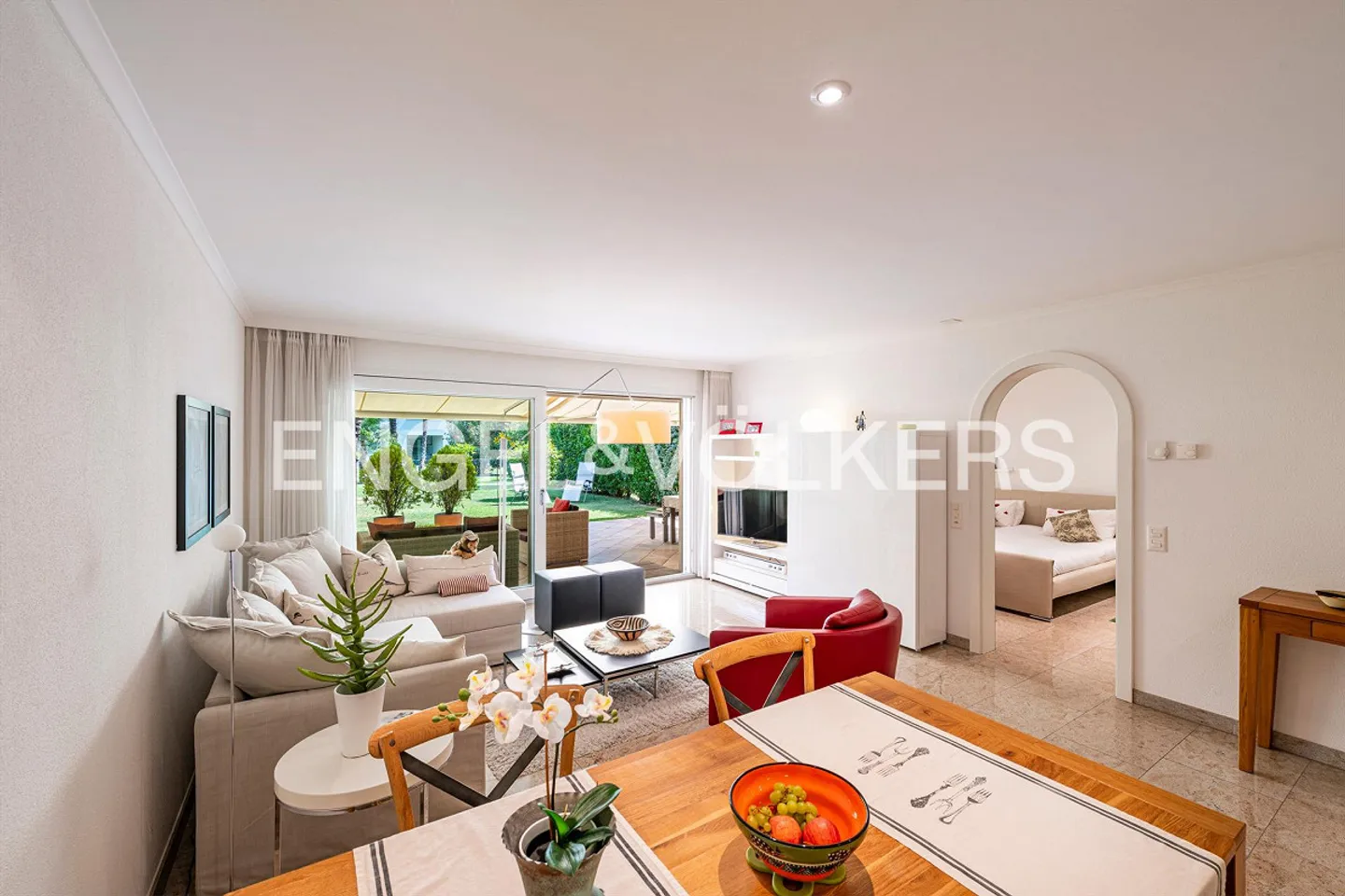 Stylish - Central - Mediterranean (32) - Photo 4 of 6