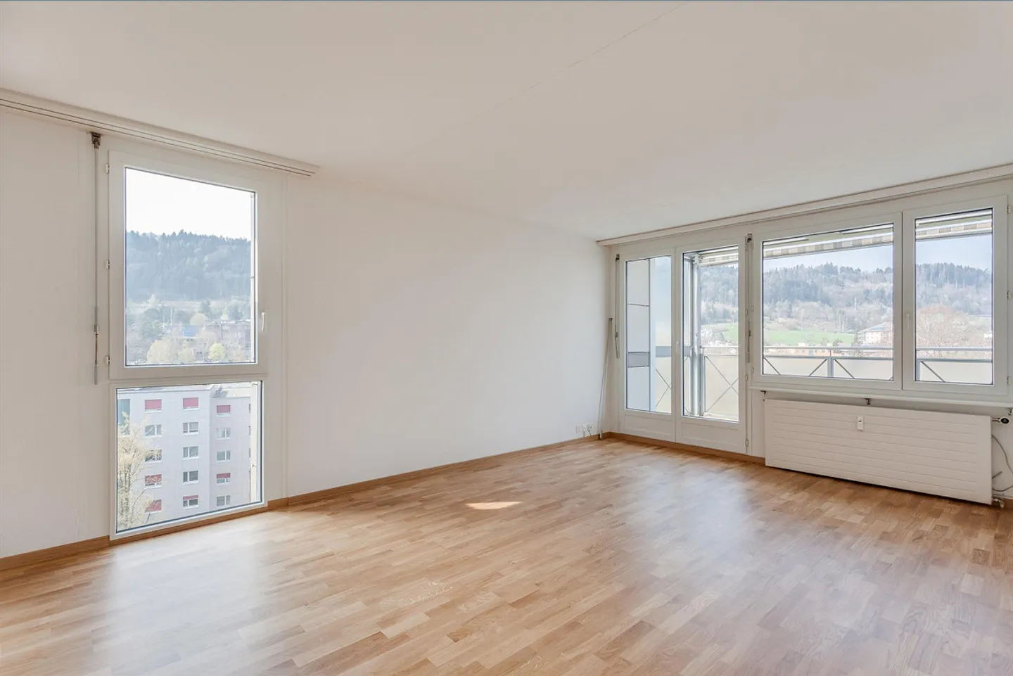 Bel appartement lumineux et spacieux - Photo 1 sur 8