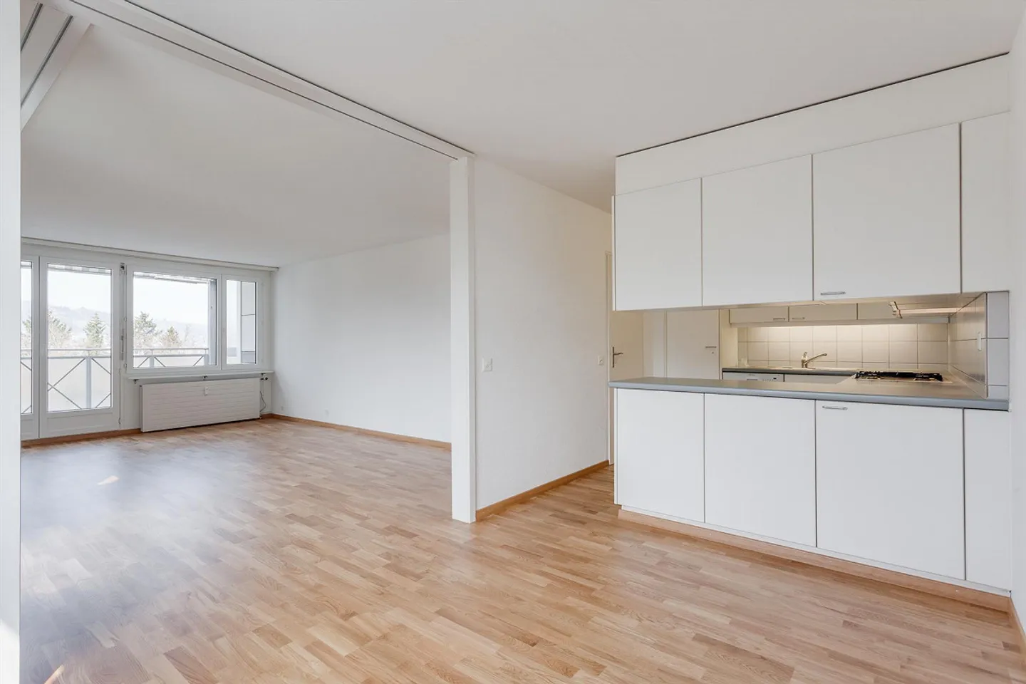 Bel appartement lumineux et spacieux - Photo 4 sur 8