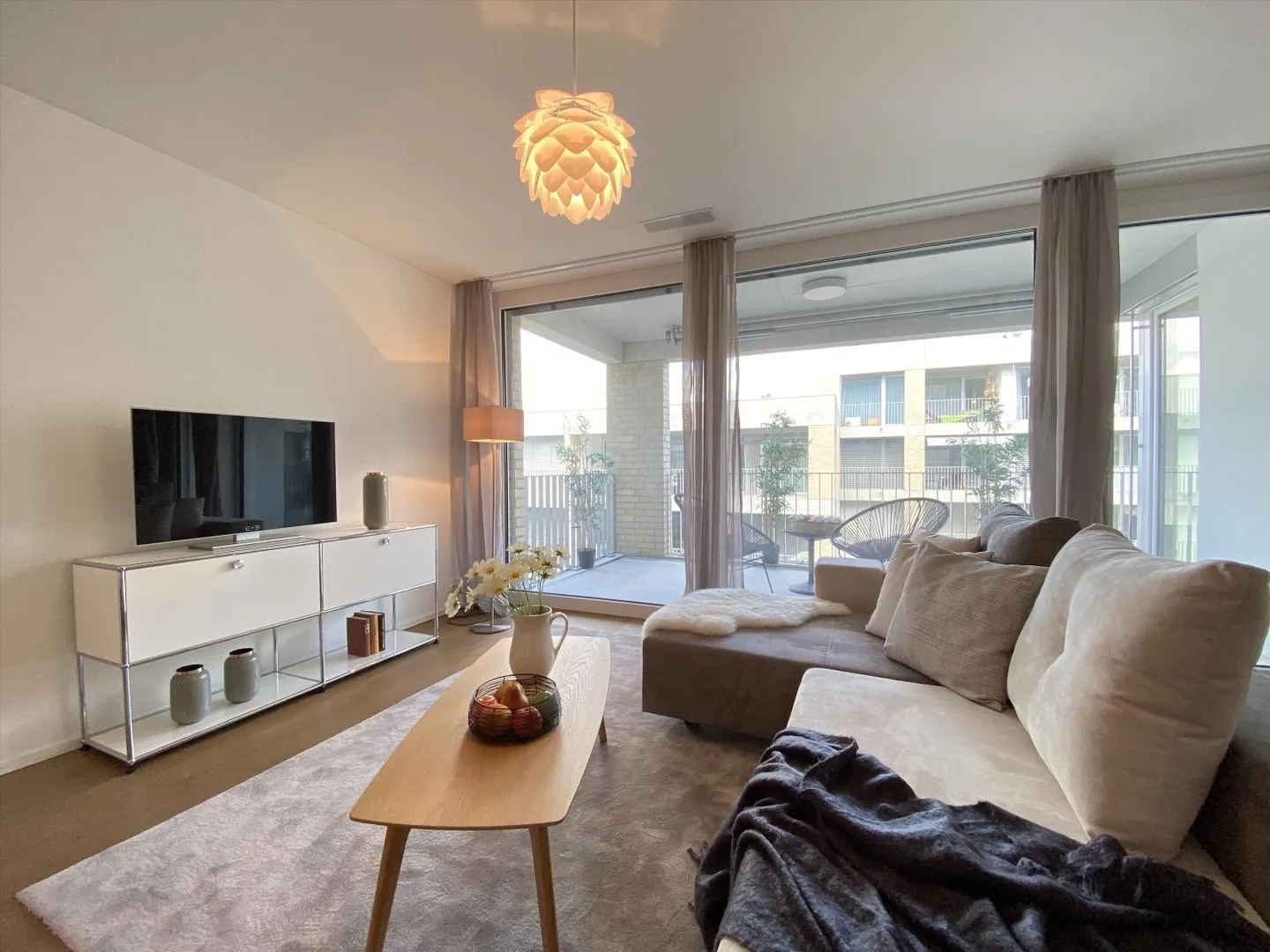 Attraktive Wohnung in Suhr - Foto 1 von 7