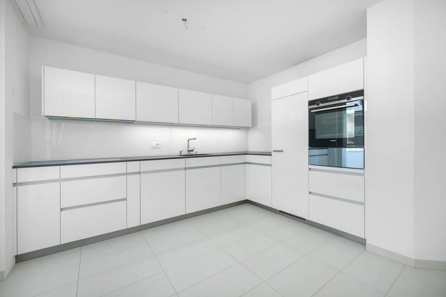 Your new home - Photo 3 of 7