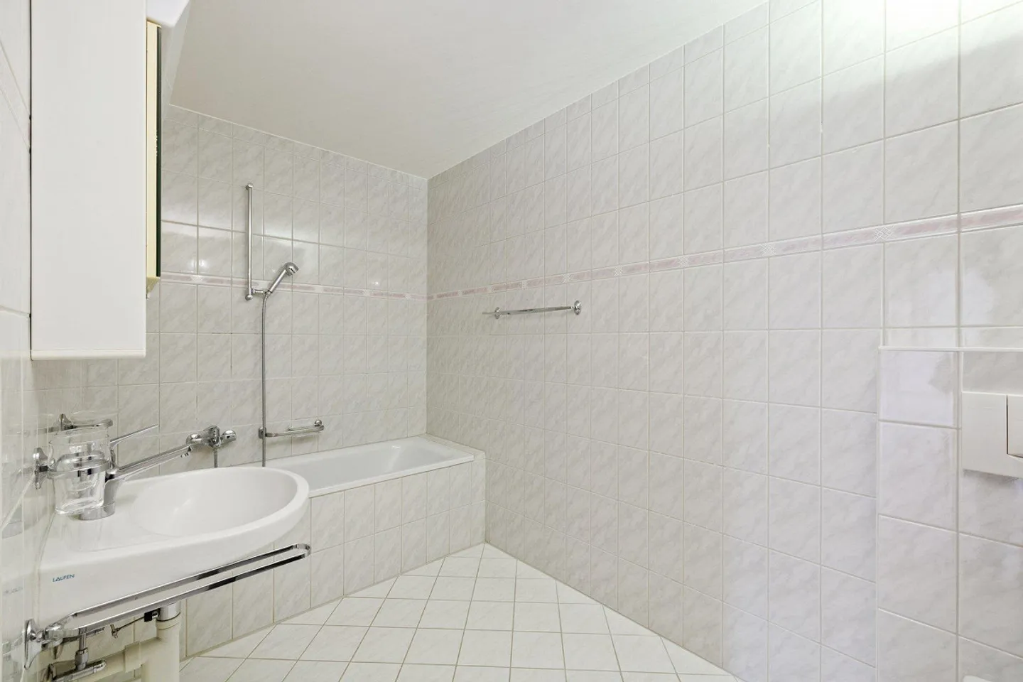 Appartement Calme avec Grand Balcon - Photo 5 sur 8