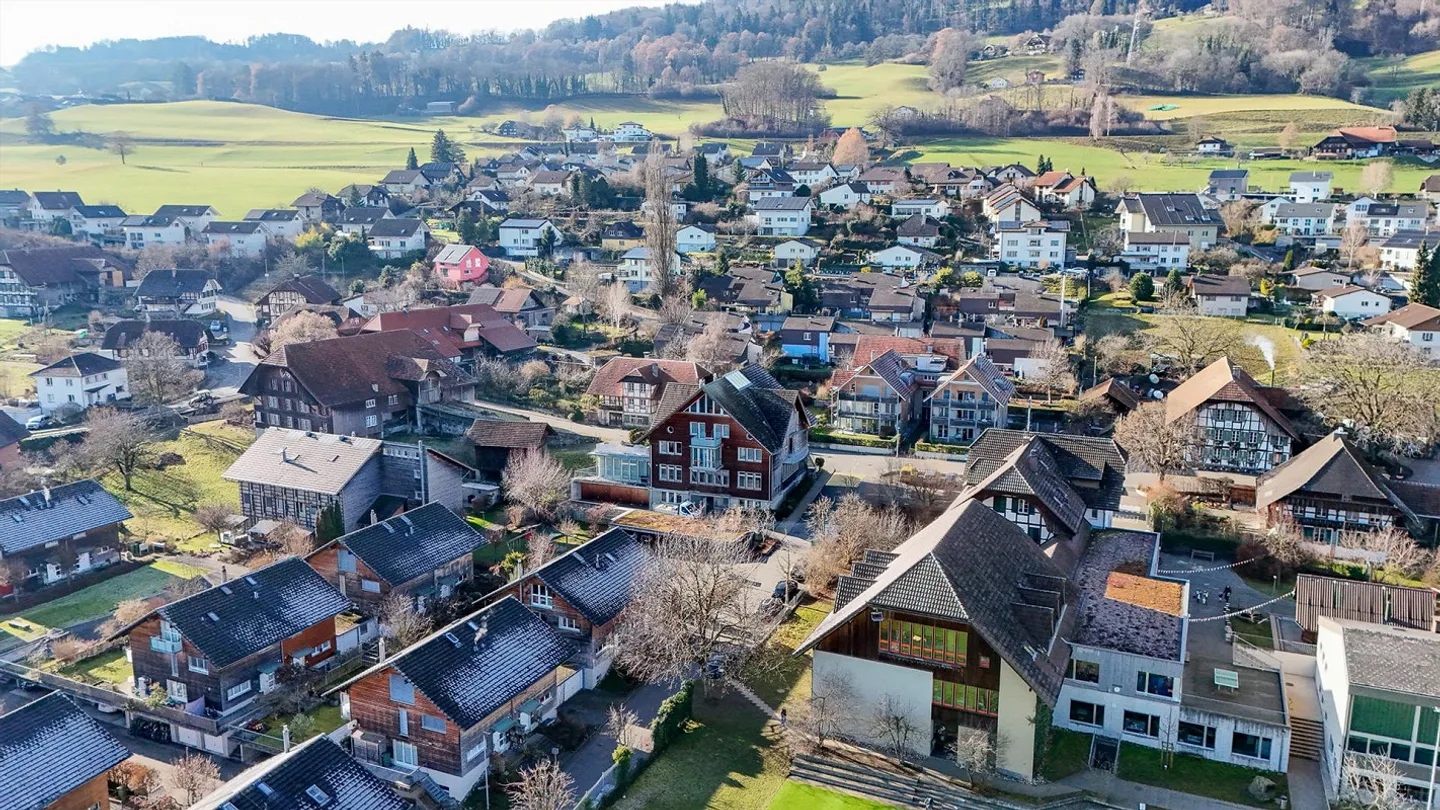 Semi-Detached House with Beautiful Garden, Kaufdorf - Photo 30 of 30