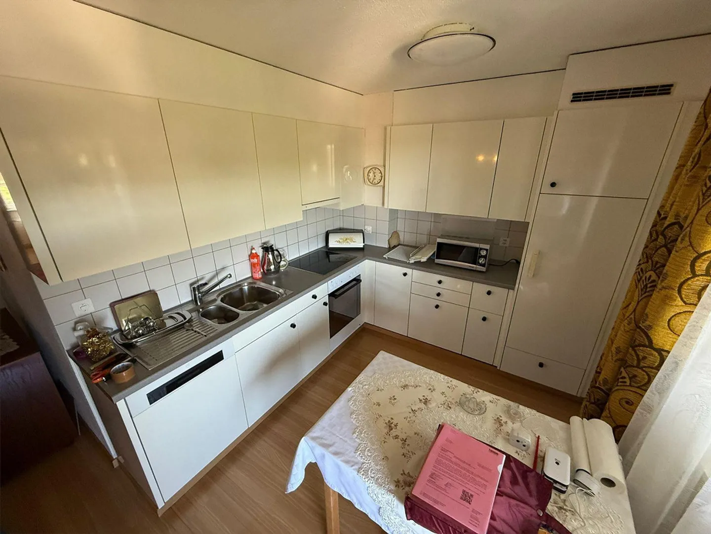 Appartement 4.5 pièces bien entretenu avec balcon - Photo 7 sur 11