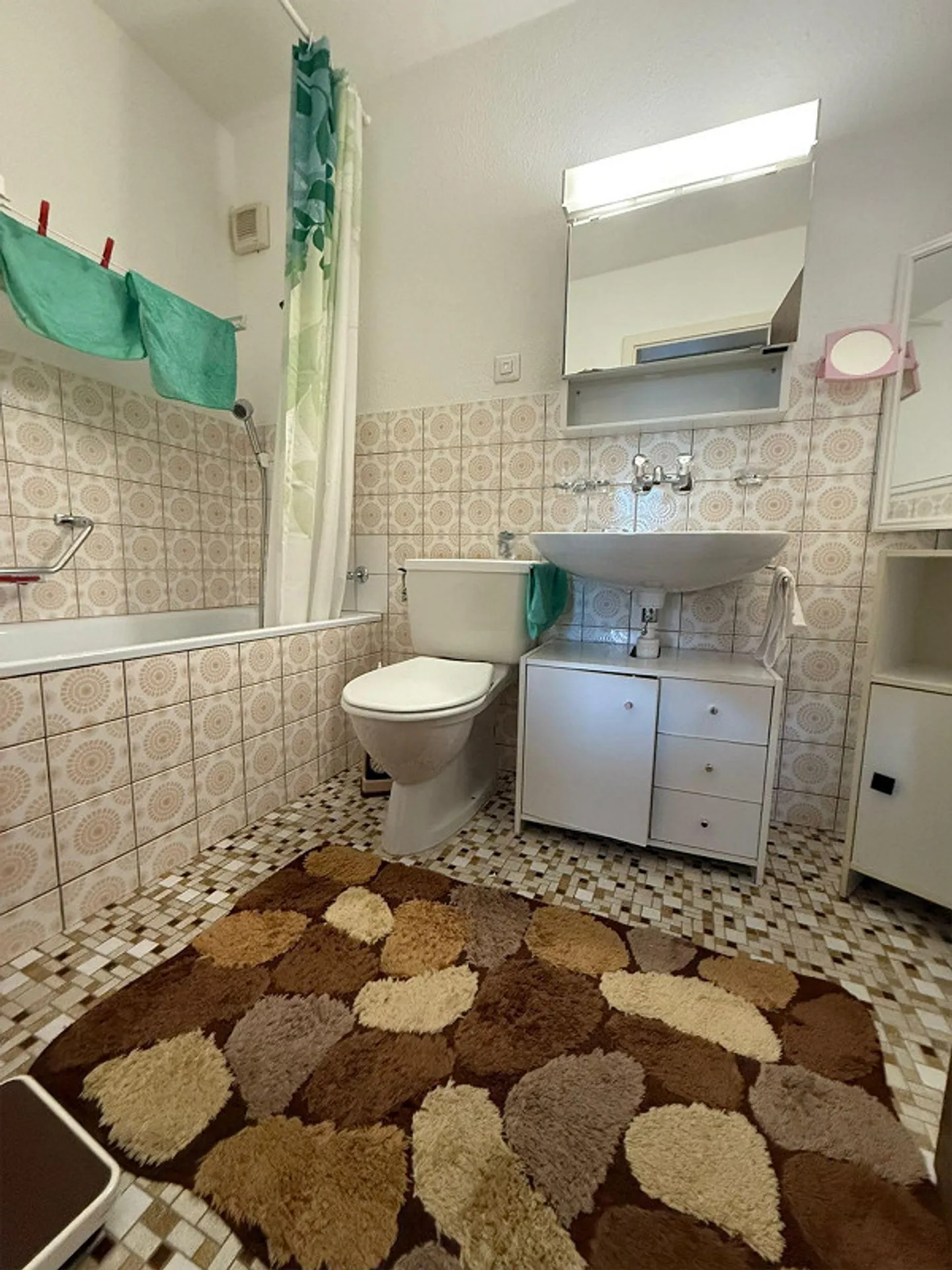 Appartement 4.5 pièces bien entretenu avec balcon - Photo 8 sur 11
