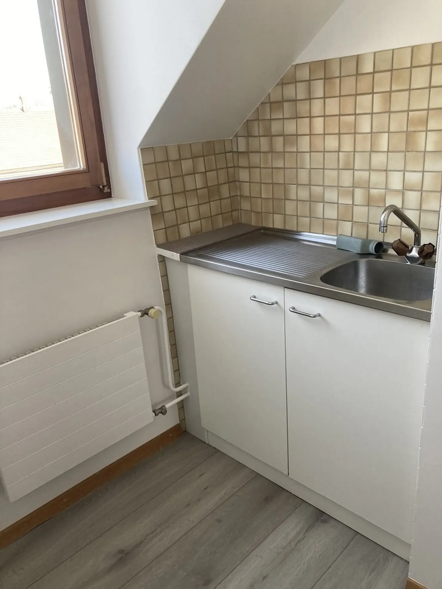 Bel appartement de 1,5 pièce au 4ème étage - Photo 2 sur 10