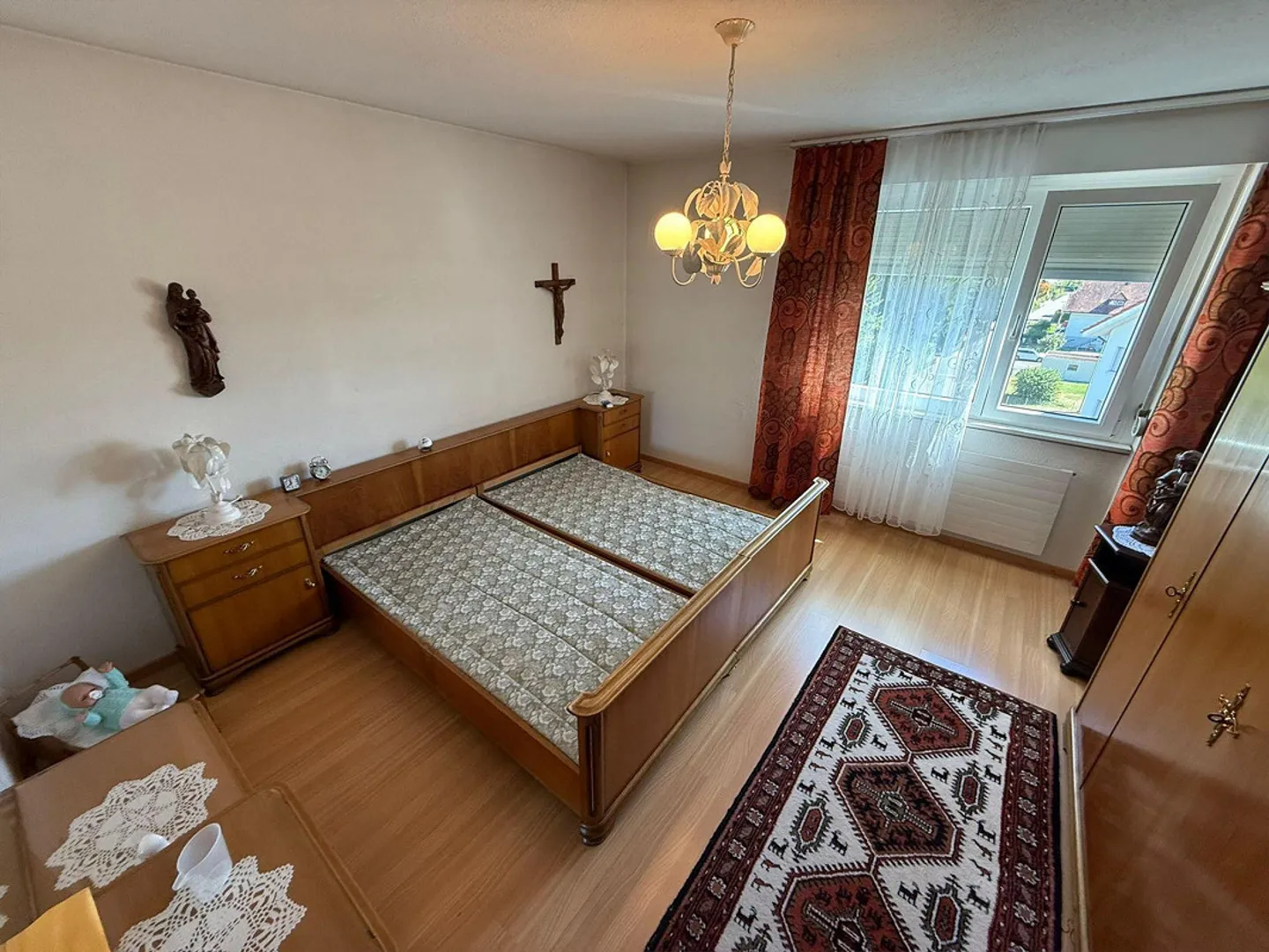 Appartement 4.5 pièces bien entretenu avec balcon - Photo 2 sur 11