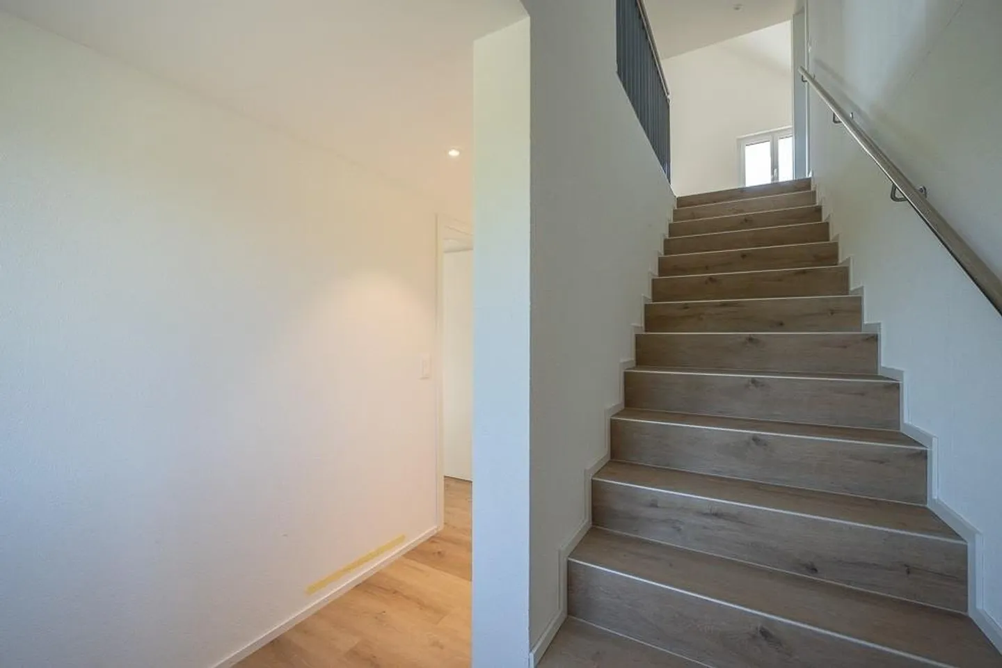 Modern 5-room maisonette apartment with spacious balcony - Photo 10 of 13