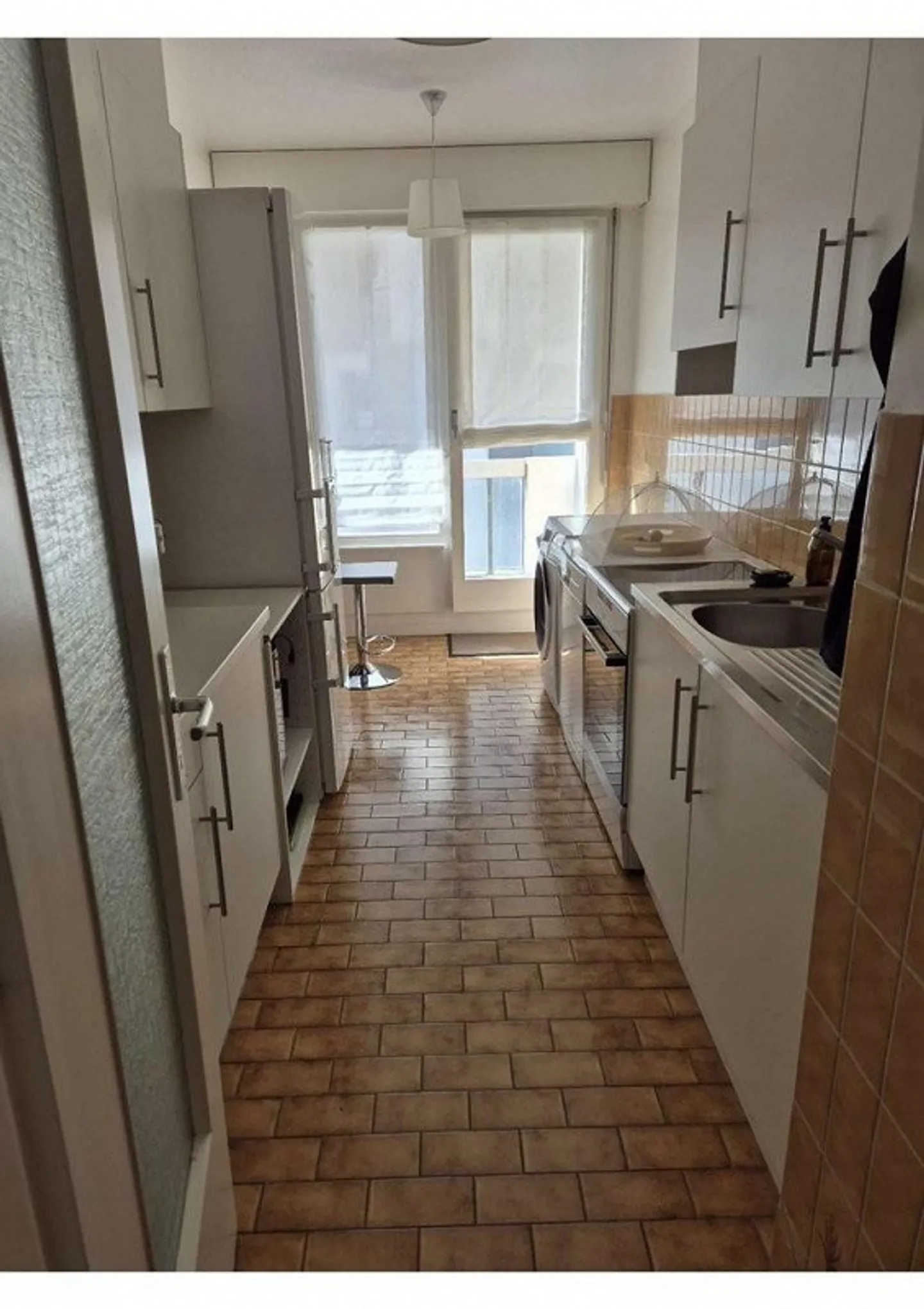 In der Nähe von Jonction: 4 Zimmer mit Balkon - Foto 3 von 10