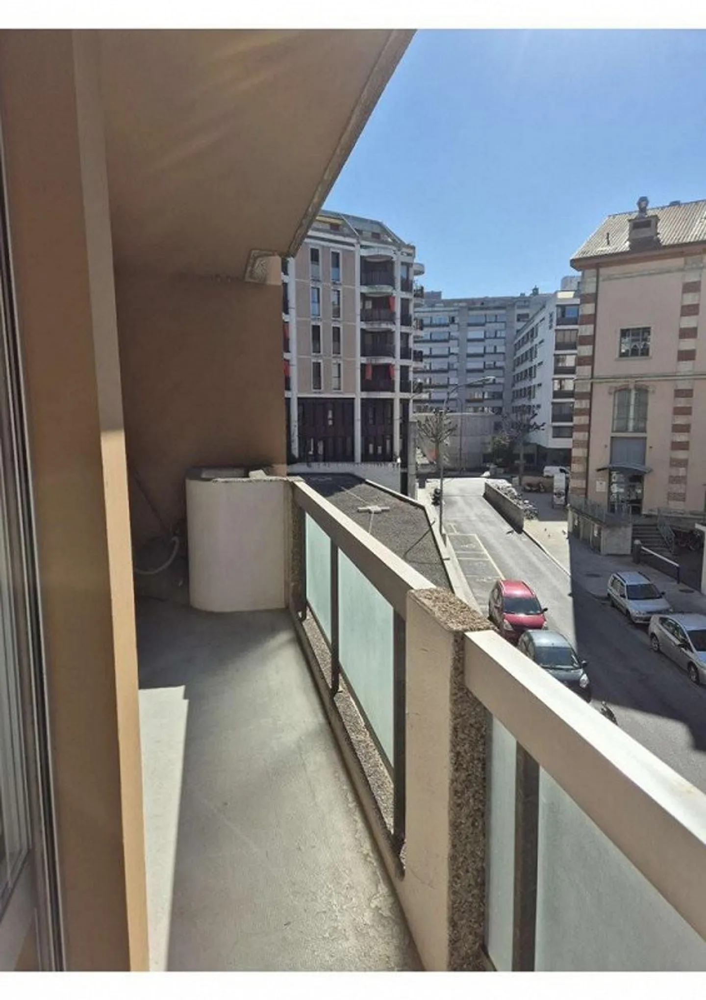 In der Nähe von Jonction: 4 Zimmer mit Balkon - Foto 10 von 10