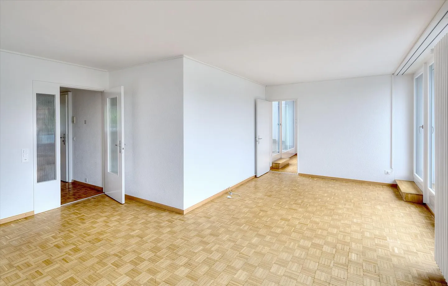 Attic Family Apartment with Spacious Terrace! - Photo 2 of 6