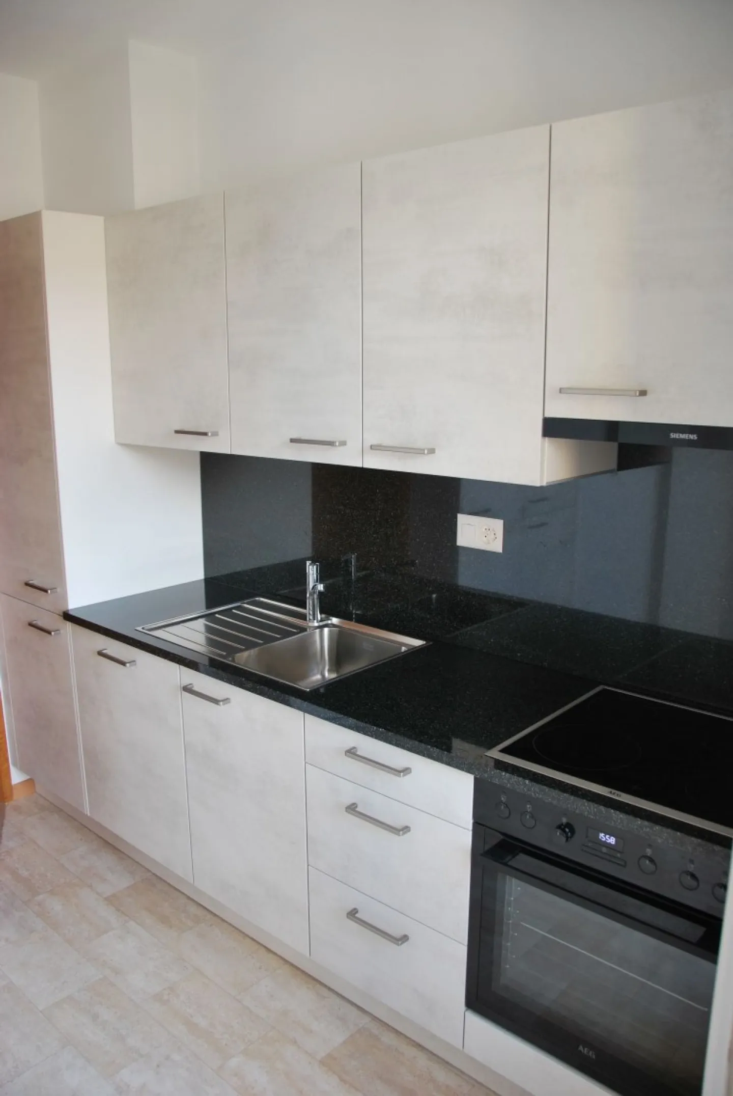 Apartment with recent renovation in Lugano City sought - Photo 2 of 10