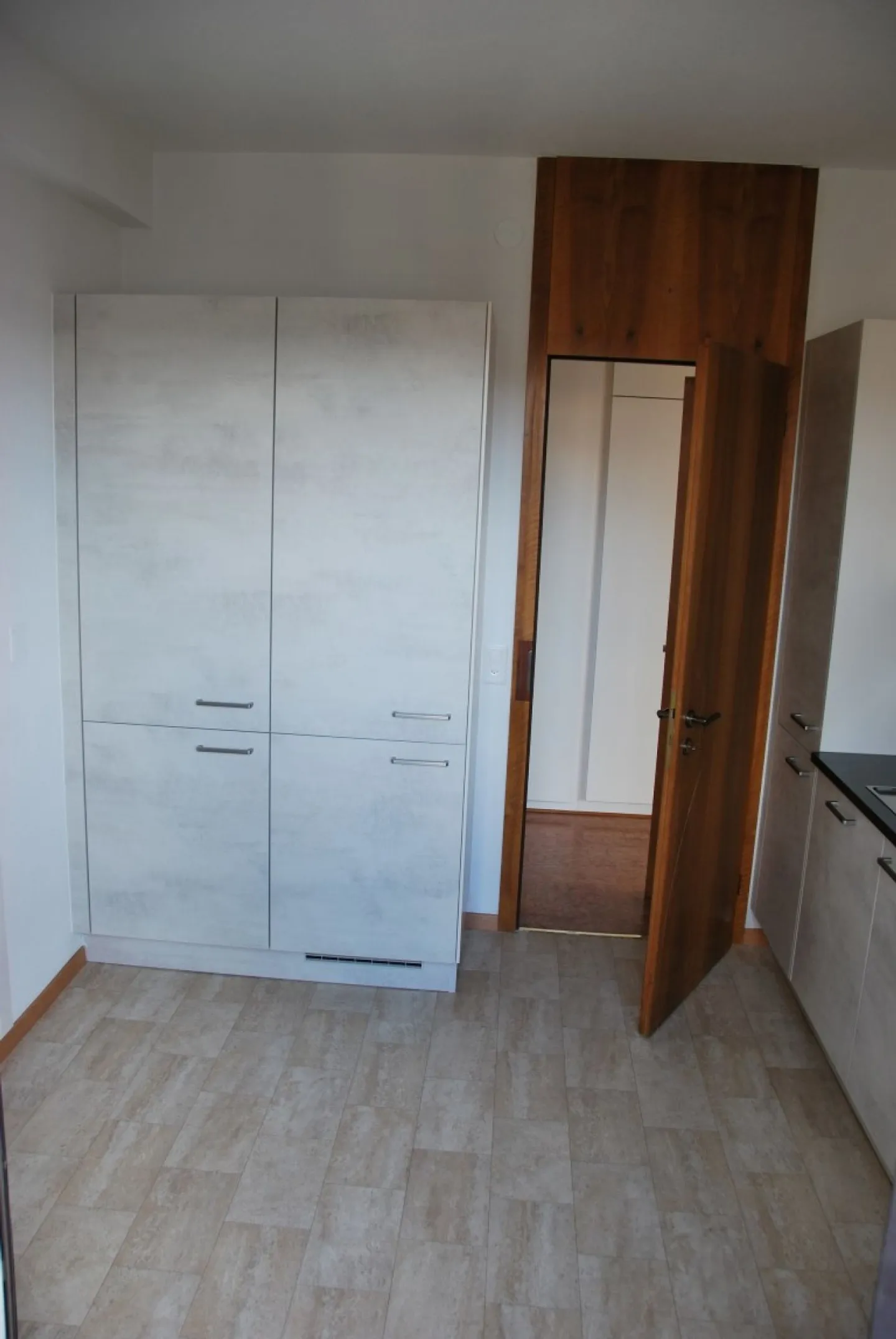 Apartment with recent renovation in Lugano City sought - Photo 3 of 10