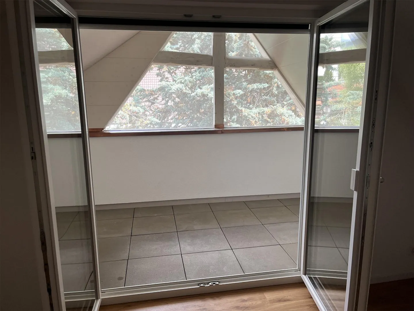 Maisonette apartment in the center of Sissach - Photo 8 of 10