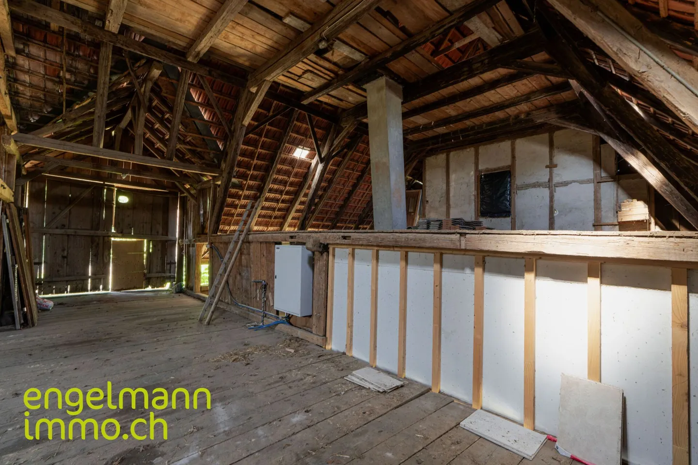Renovationsbedürftiges Bauernhaus mit viel Potential / Ferme à rénover avec beaucoup de potentiel - Foto 10 von 13