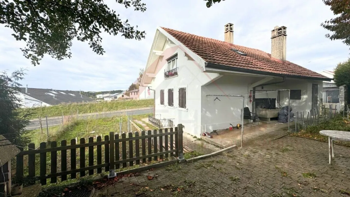Casa unifamiliare da sogno a Chénens - La tua nuova casa con tanto verde e qualità della vita - Foto 2 di 9