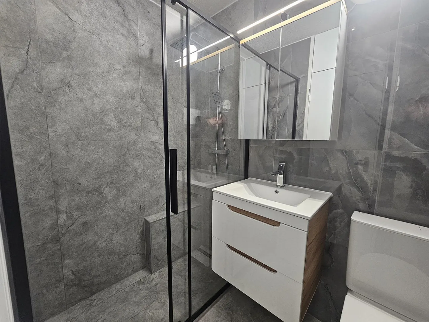 Moderne 2-Zimmer-Wohnung in Kaiserstuhl - Foto 8 von 10