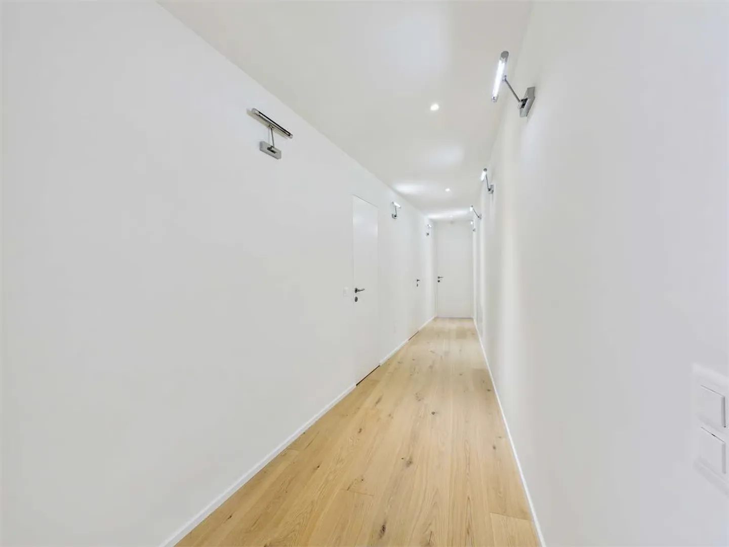 Maison lumineuse avec 5,5 pièces et vue sur le lac - Photo 8 sur 13