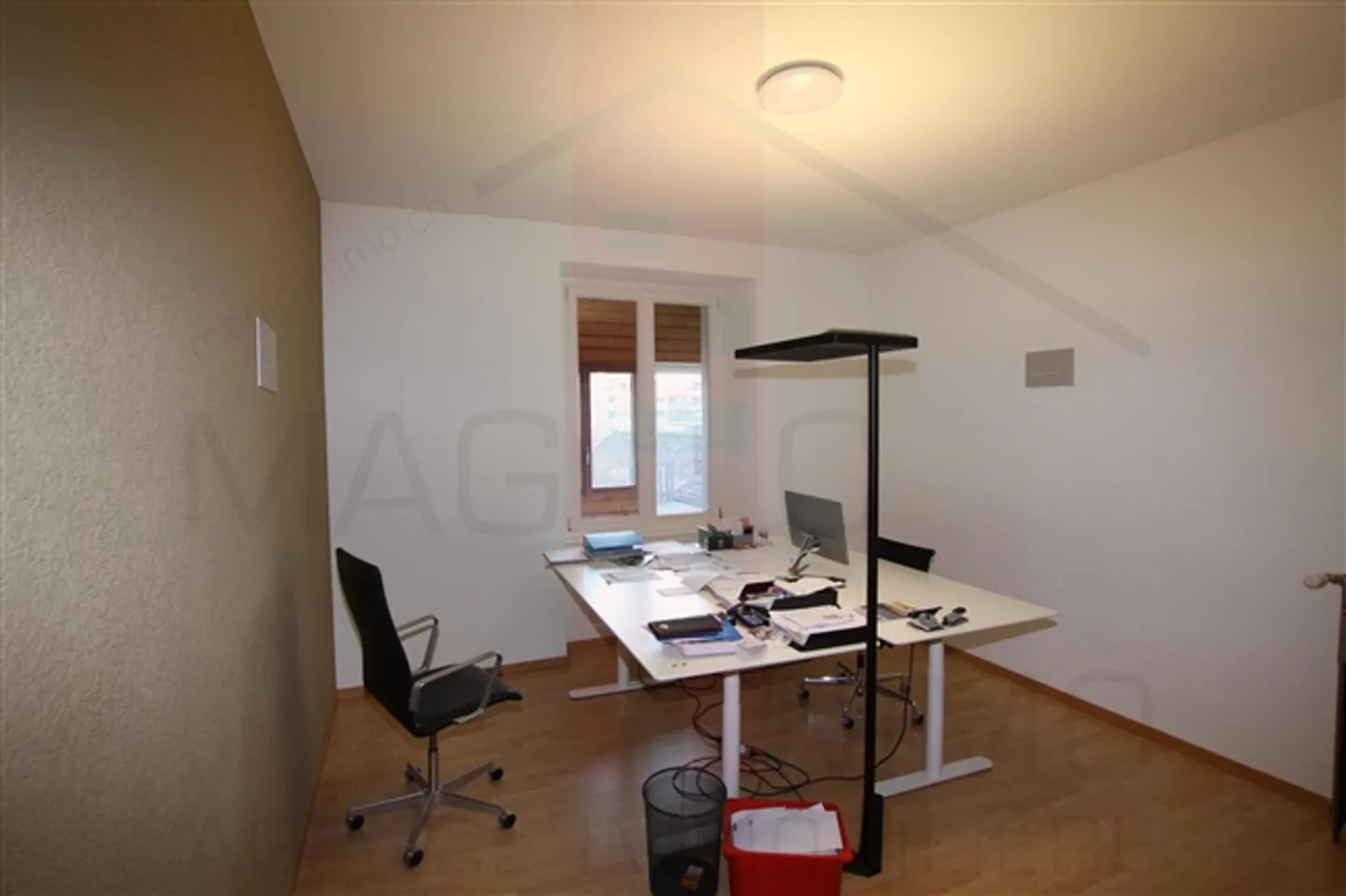 Building near the Delémont train station - Photo 16 of 20