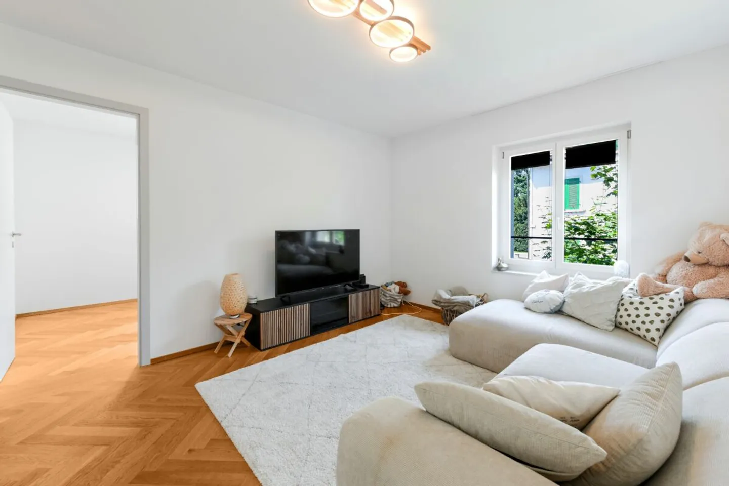 Arbeiten & Wohnen vereint: Exklusive 4.5-Zimmer-Wohnung in Wil mit zusätzlichem Büro - Foto 8 di 20