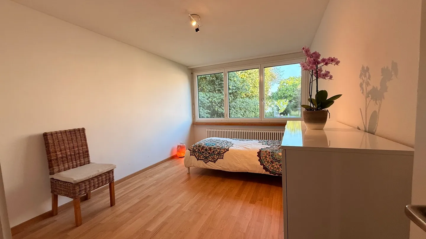 Helle Wohnung mit Balkon - Foto 5 von 7