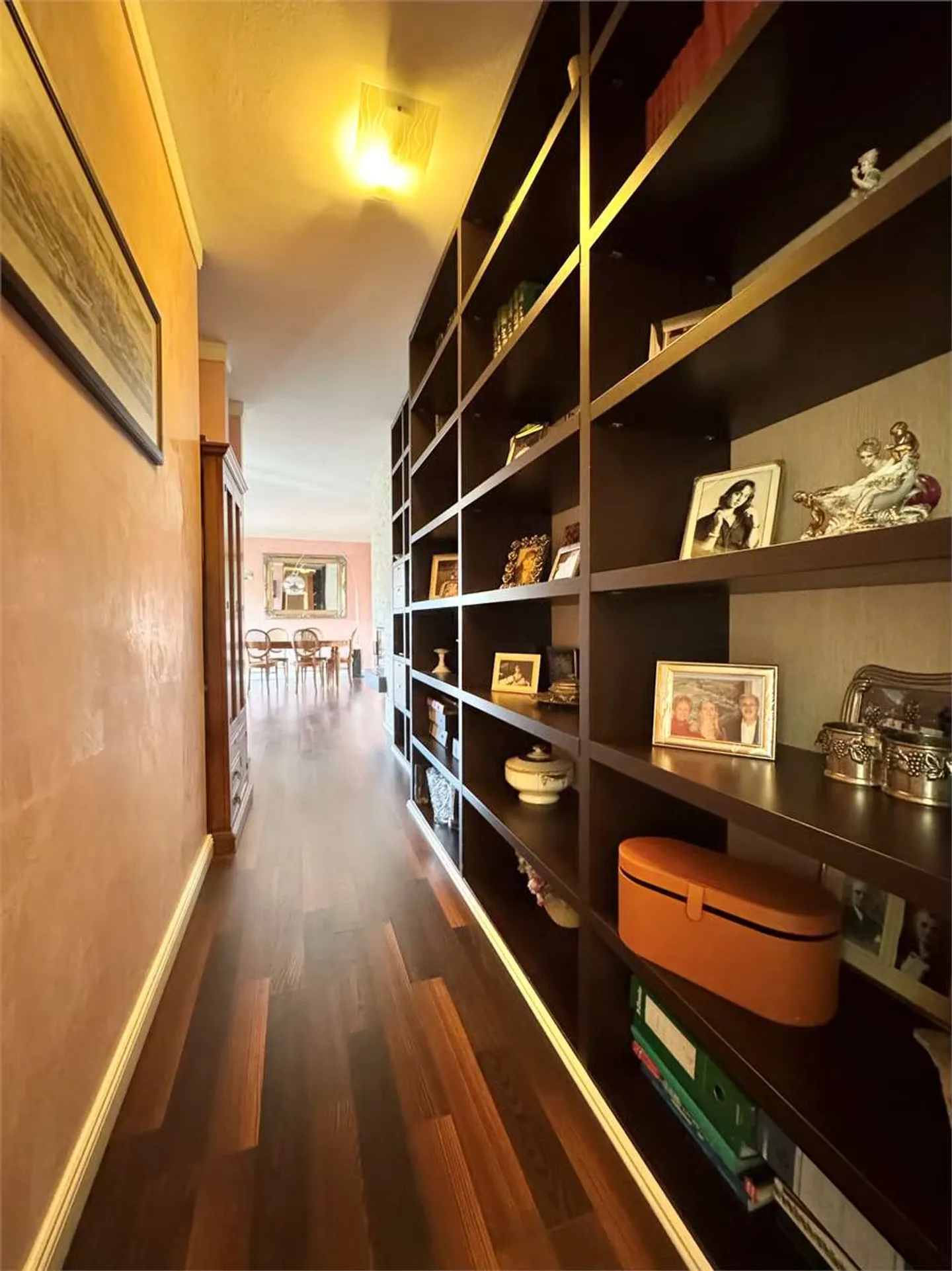 Lugano - 5.5-Room Apartment in the City Center - Photo 3 of 10
