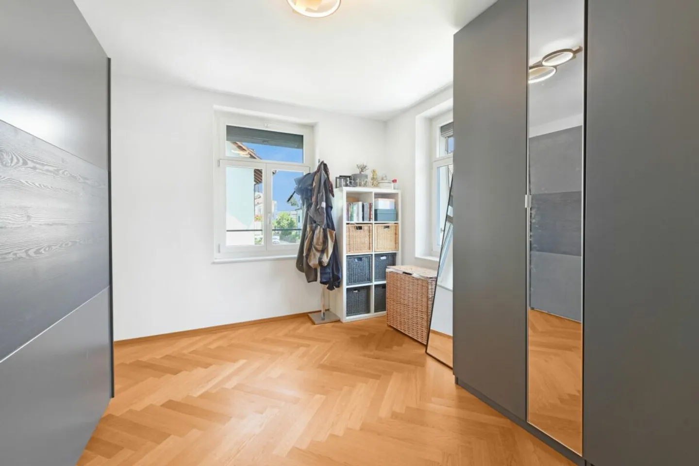 Arbeiten & Wohnen vereint: Exklusive 4.5-Zimmer-Wohnung in Wil mit zusätzlichem Büro - Foto 12 di 20