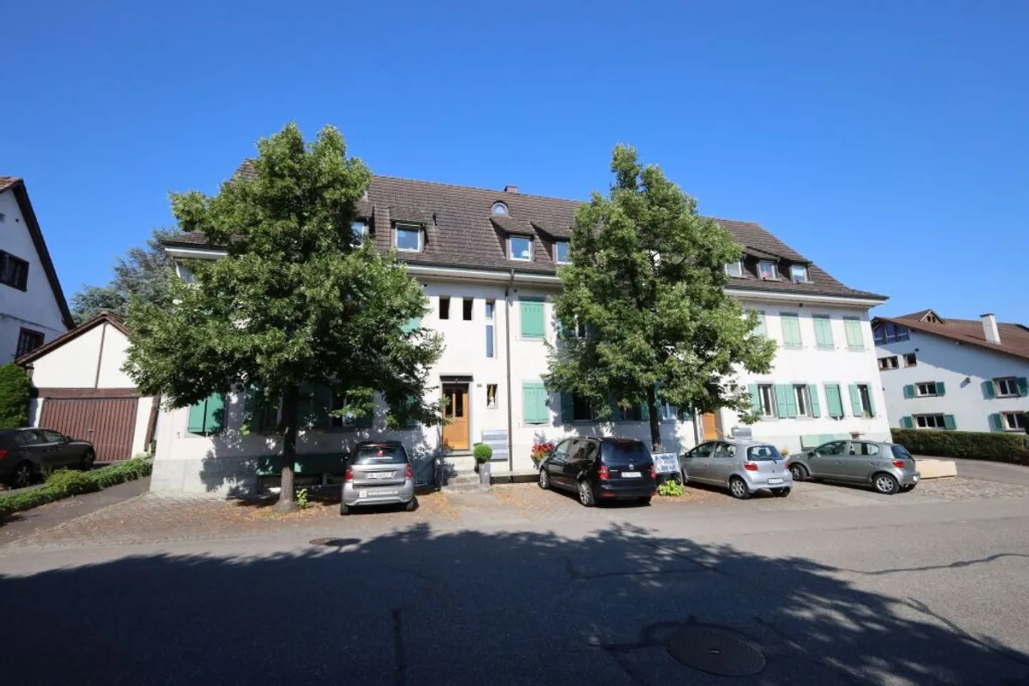 Parkplatz im Freien mieten - Foto 1 von 2