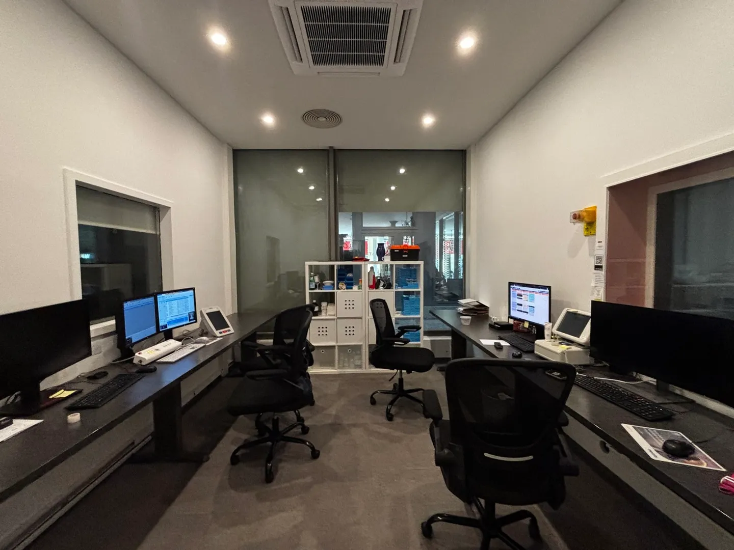 Gewerbliche Räumlichkeiten im Herzen von Montreux - Foto 9 von 12