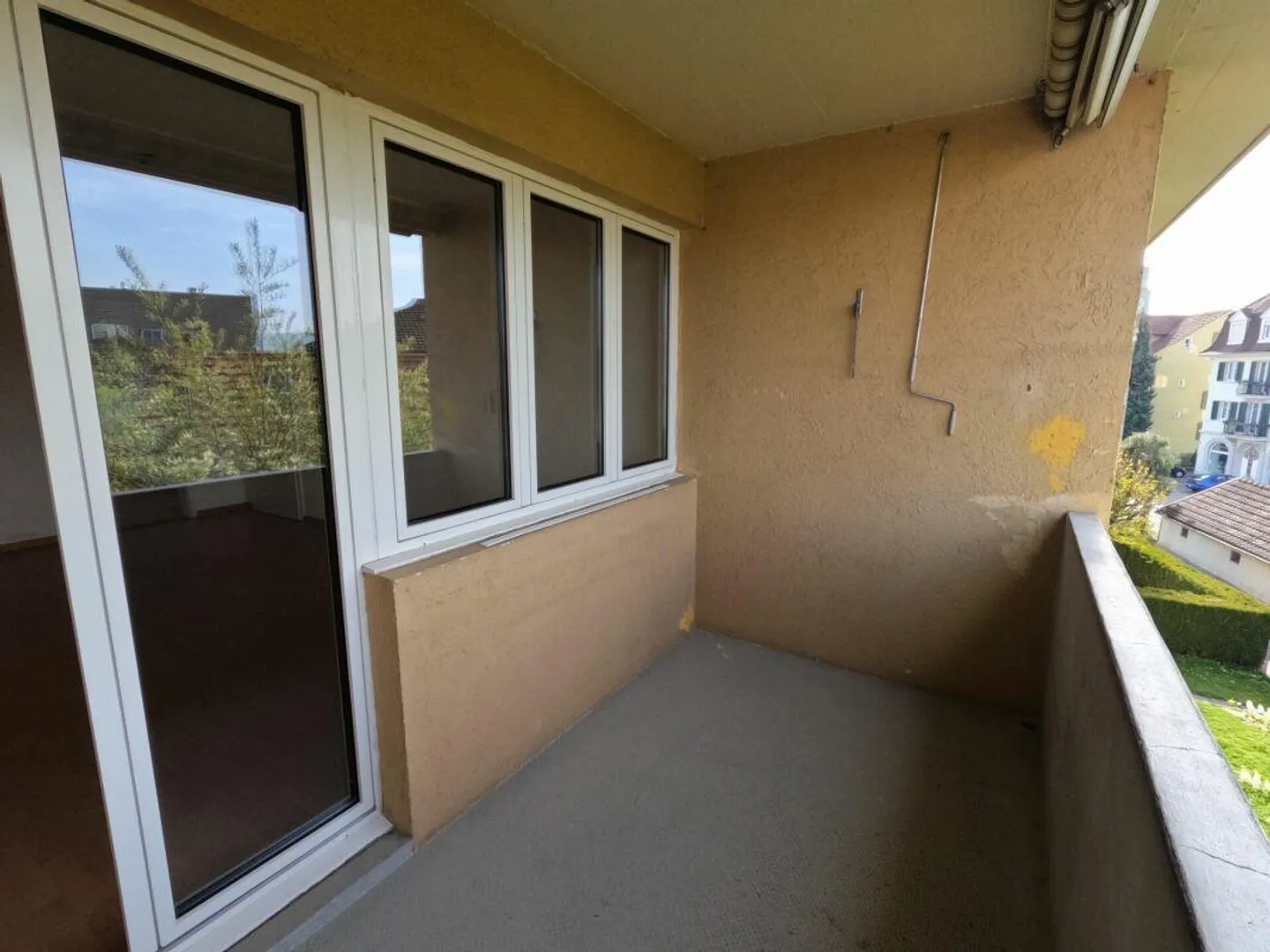 Helle Wohnung mit Balkon - Foto 8 von 8