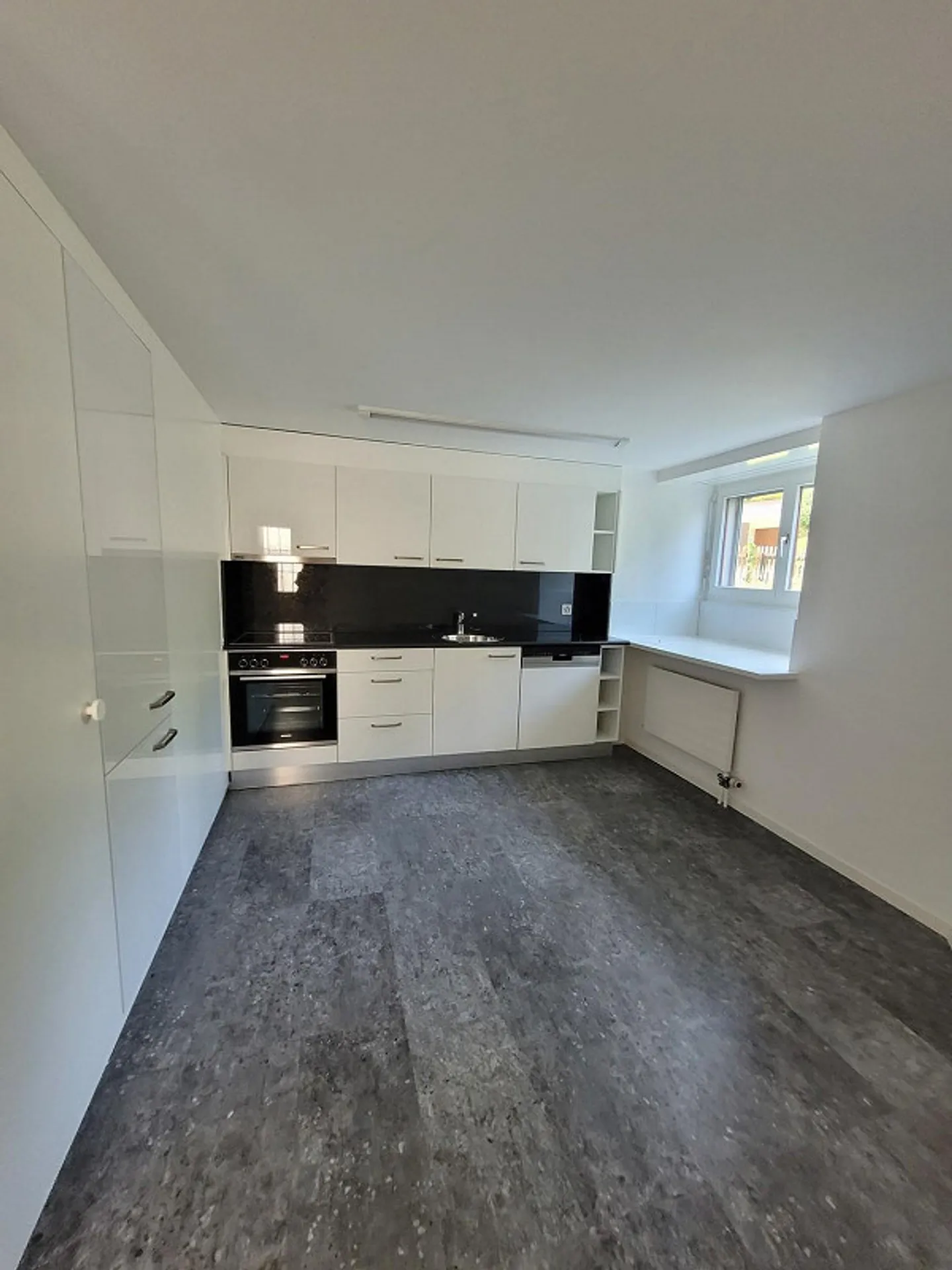 Helle Wohnung in ruhigem, bevorzugtem Wohnquartier - Foto 3 di 7