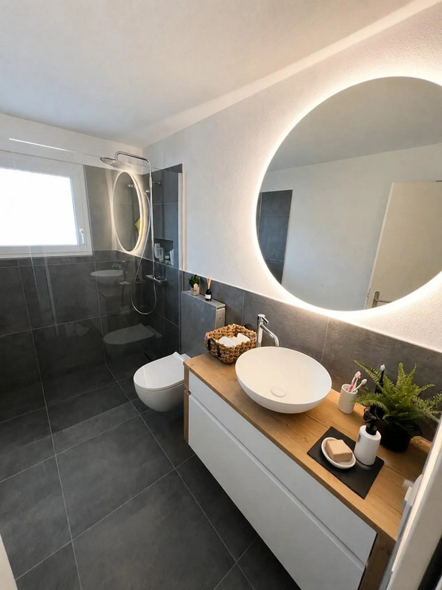 Charmante Maisonette in Volketswil - Foto 9 von 10
