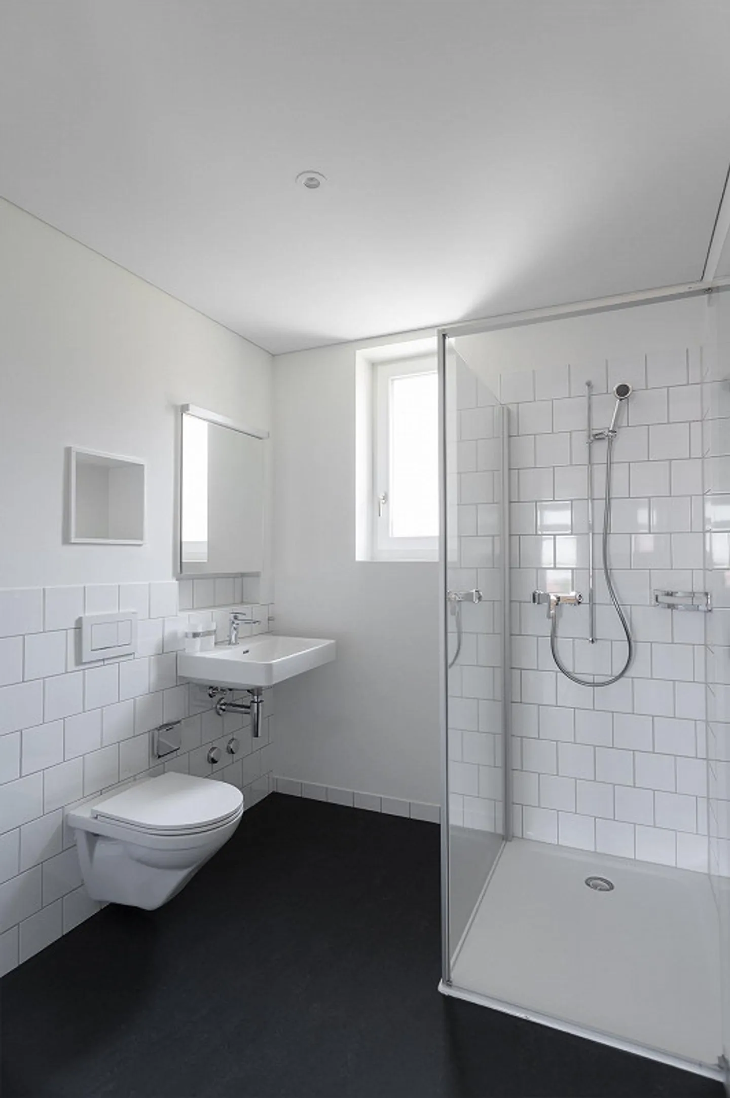 Renovierte Wohnung mit Wintergarten - Foto 4 von 6