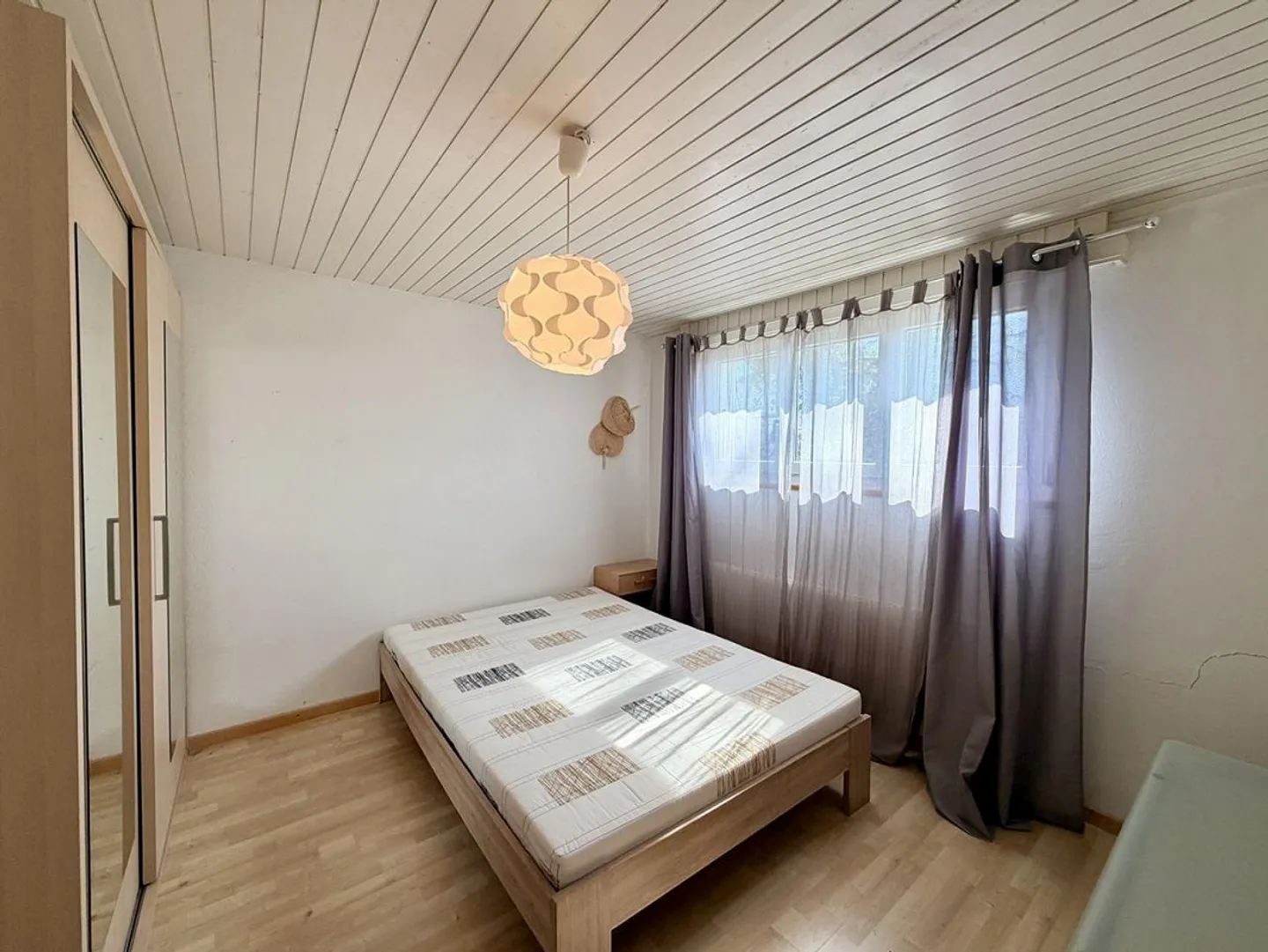 Family House - Photo 5 of 11